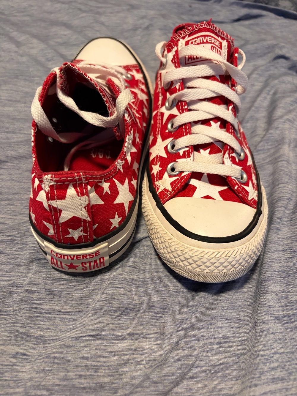 Converse UniSex Red All Star, Star-Print Low Top Sneakers - Picture 4 of 9